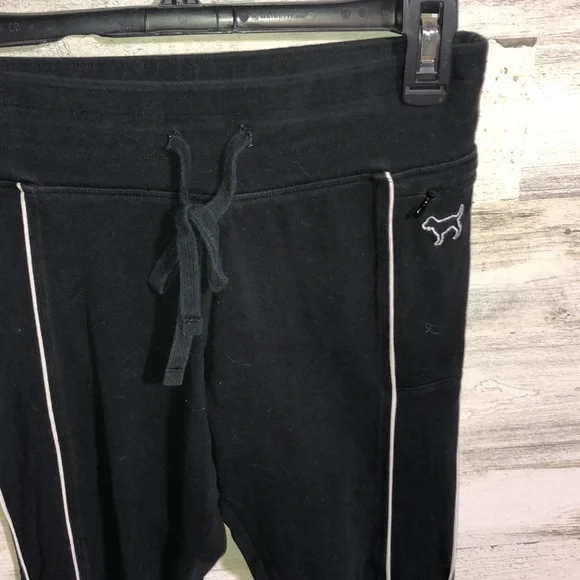 Pink Victoria’s Secret leggings yoga style pants size small black and white - Picture 2 of 5